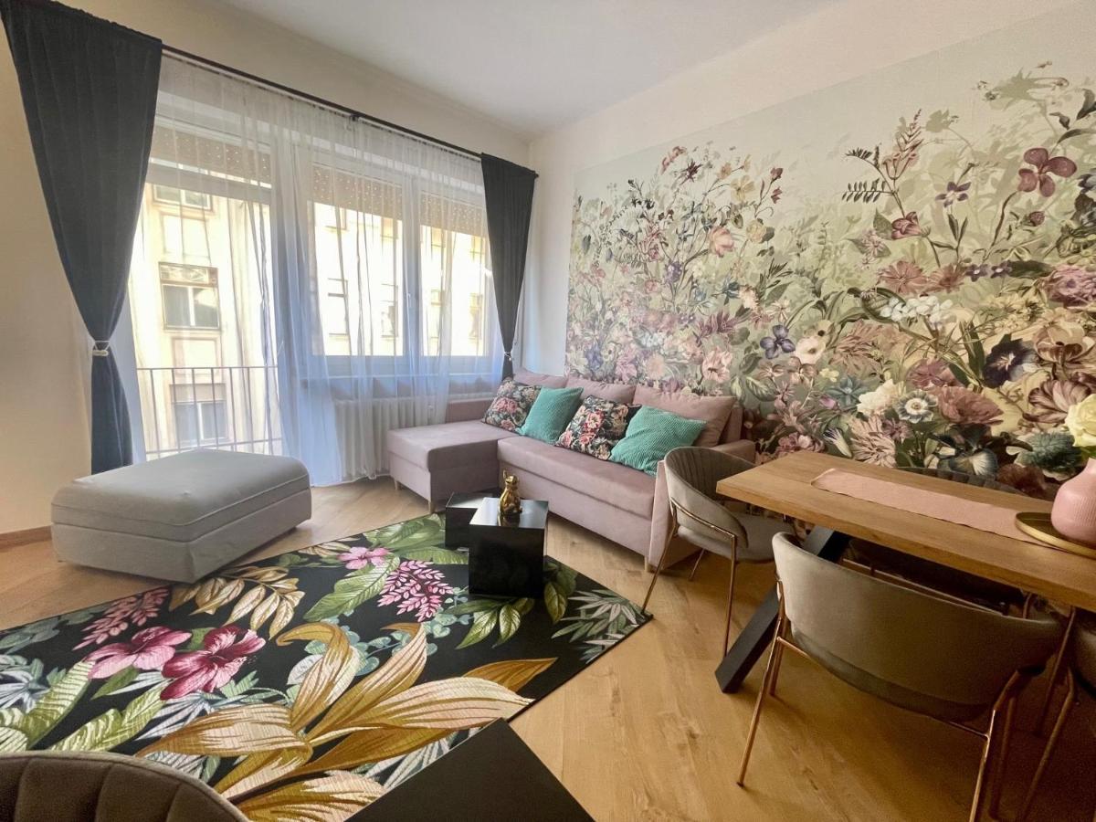 Brand New Apartment #Hollan#3Bedr#2Bathr#Freeparking Будапешт Екстер'єр фото